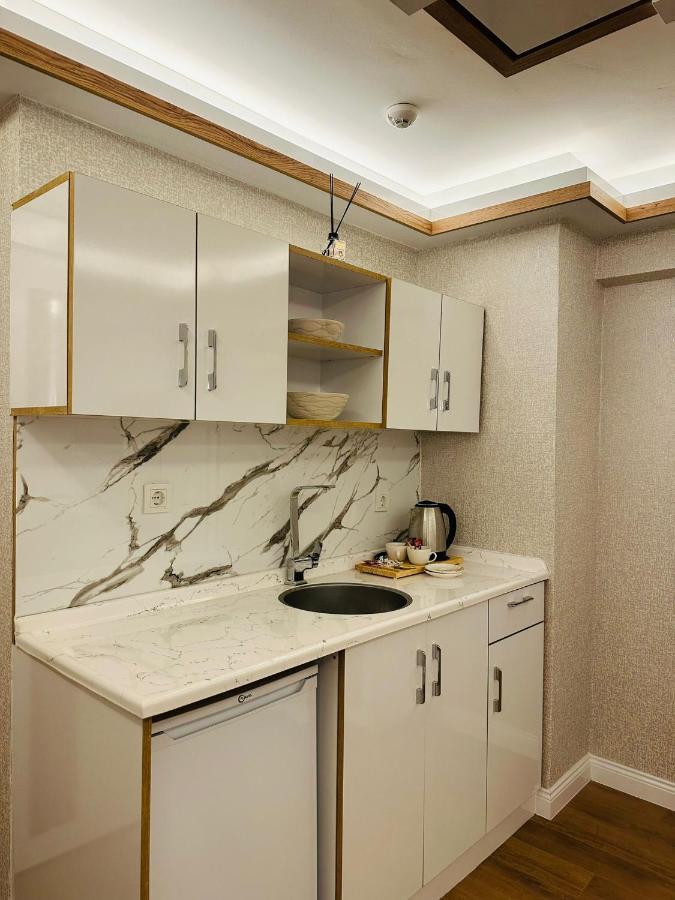 Taksim Havana Hotel Suites Истанбул Екстериор снимка